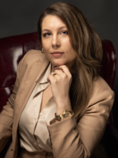 Emma C. Molodetz
