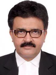 One of the best Advocates & Lawyers in Delhi - Advocate Sunder Khatri