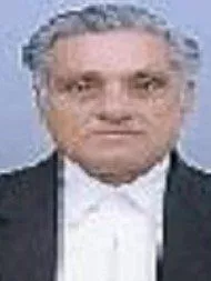 गाज़ियाबाद में सबसे अच्छे वकीलों में से एक -एडवोकेट सुरेंद्र गांधी