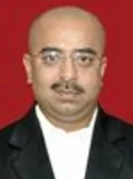 One of the best Advocates & Lawyers in Pune - Advocate Vidyadhar Apte